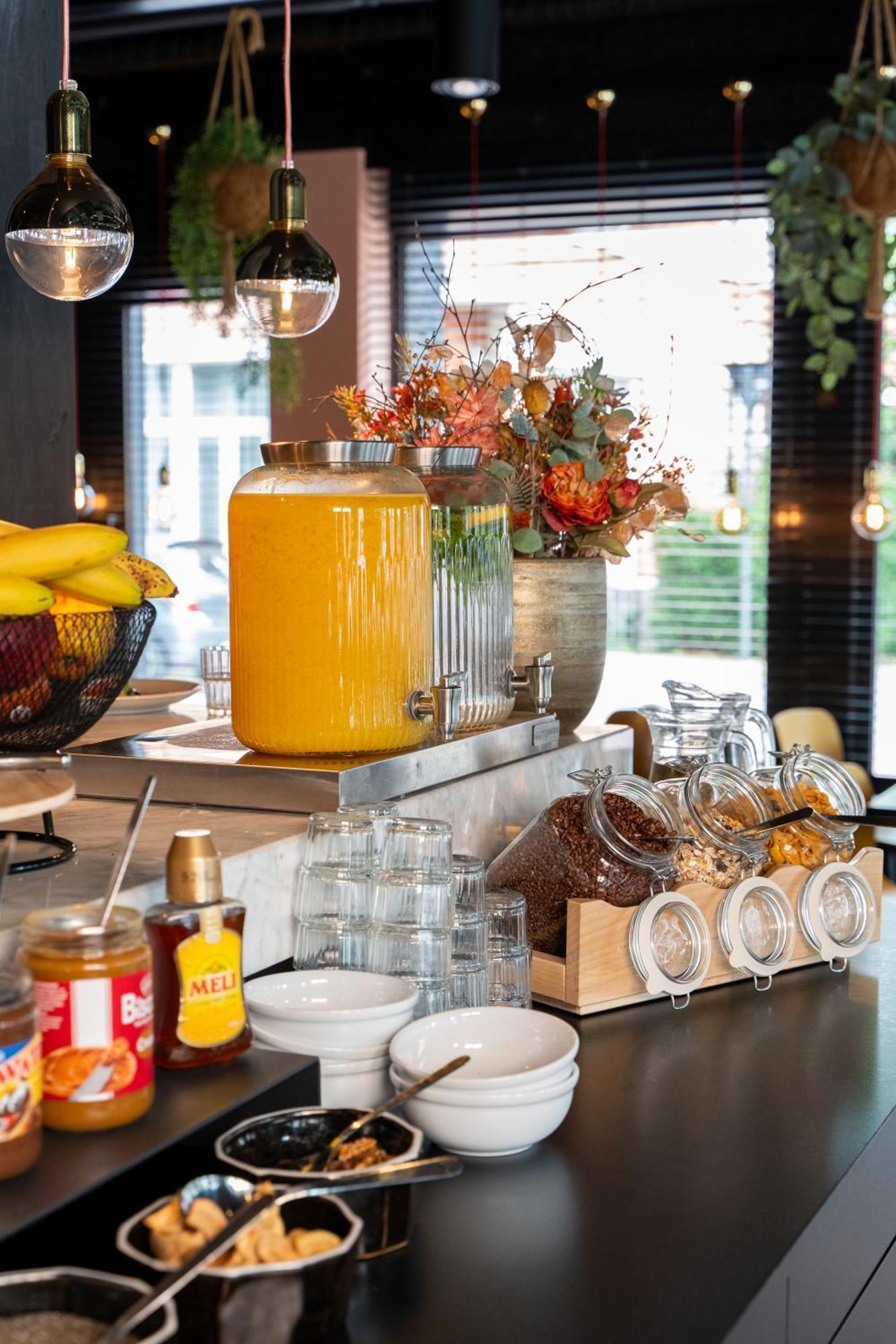 Ibis Styles Hasselt City Centre Exteriér fotografie